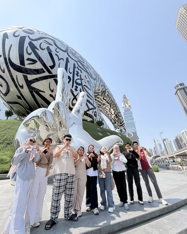 Reels GlobalStep - Dubai Frame